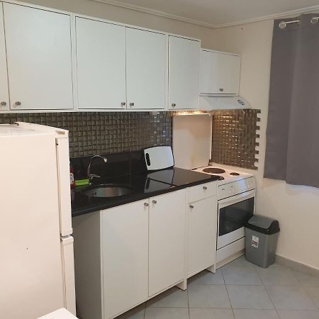 Varkiza Cozy Seaside Apartment Vári المظهر الخارجي الصورة